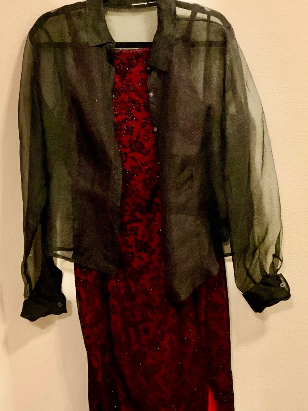 ^Vintage Y2K/90's Urban Girl Gown Red Lining w/Sheer Black Glitter Lace ^ SZ LG